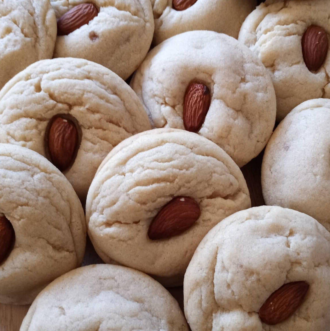 Almond Cookies